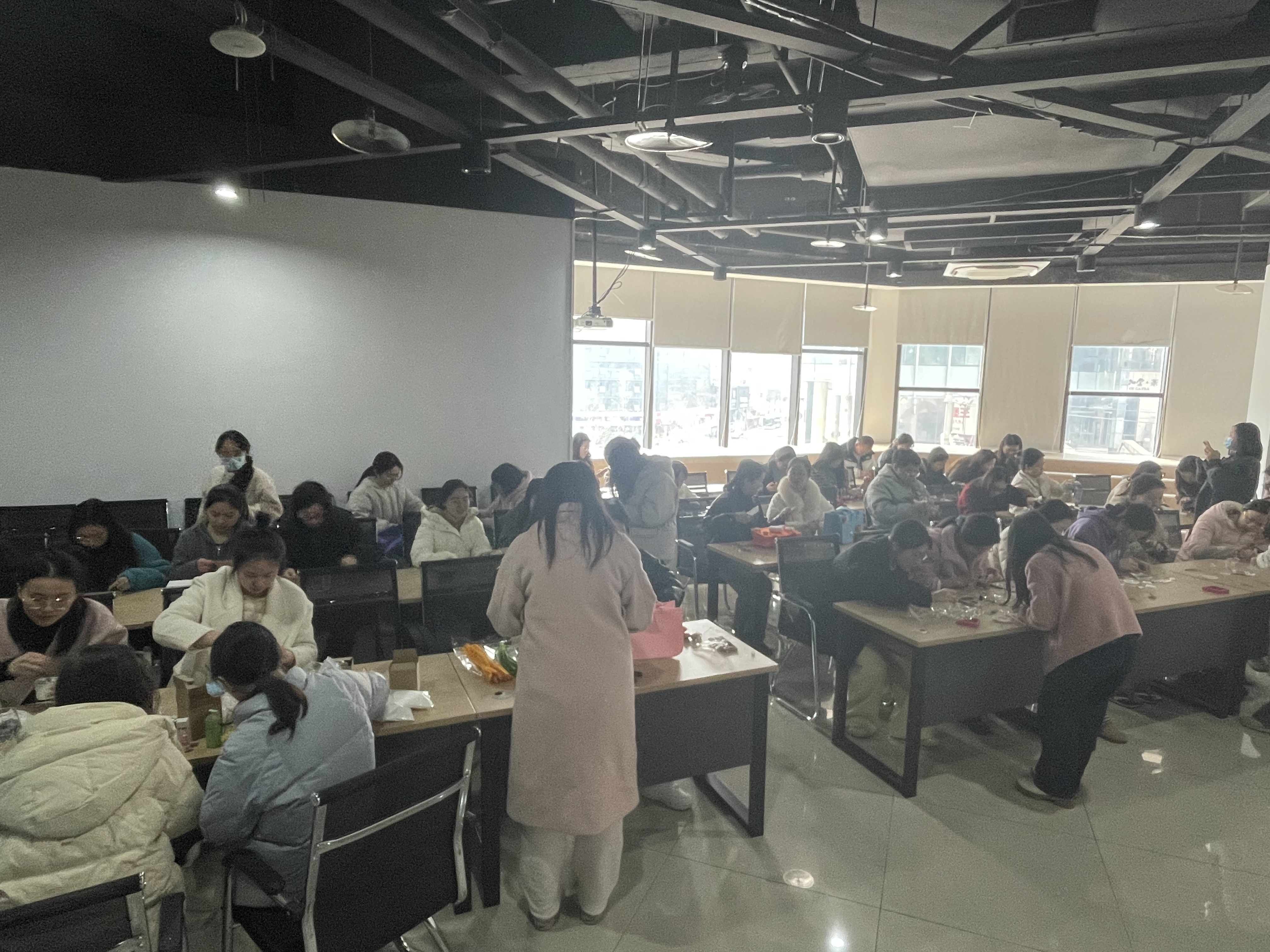 cooperative partner image